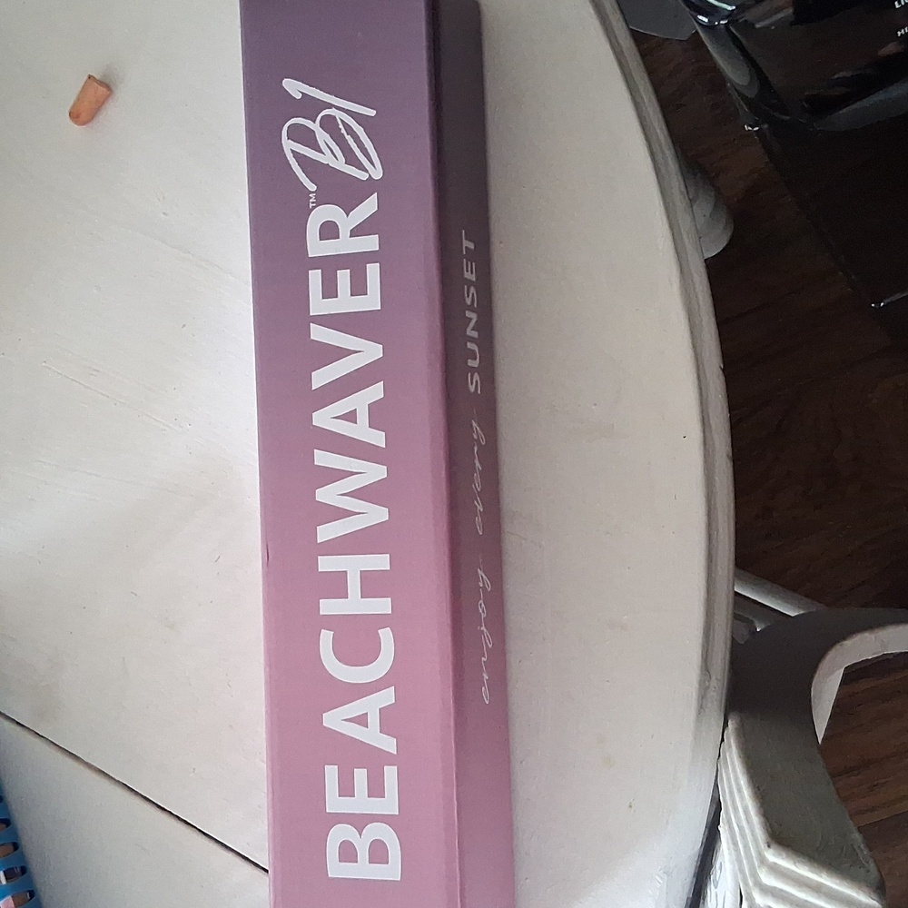 Pink Sunset Beachwaver 1.25 curling iron NIB